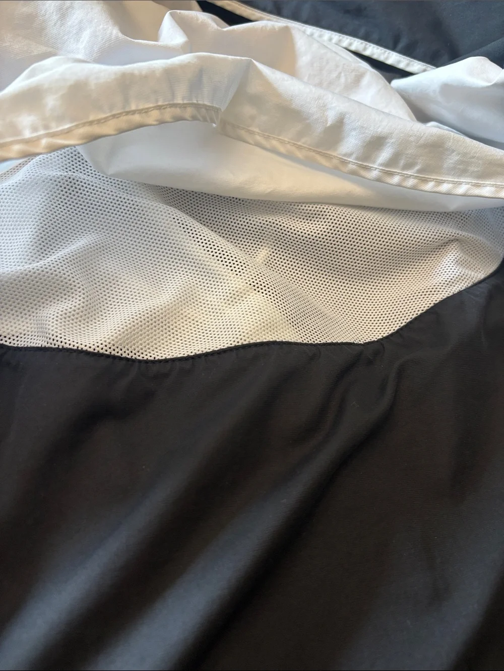 Nike Men's Black and White Hooded Windbreaker Jacket